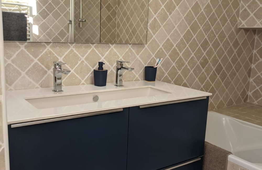 Cuisimo Cuisiniste Balan salle de bain 02